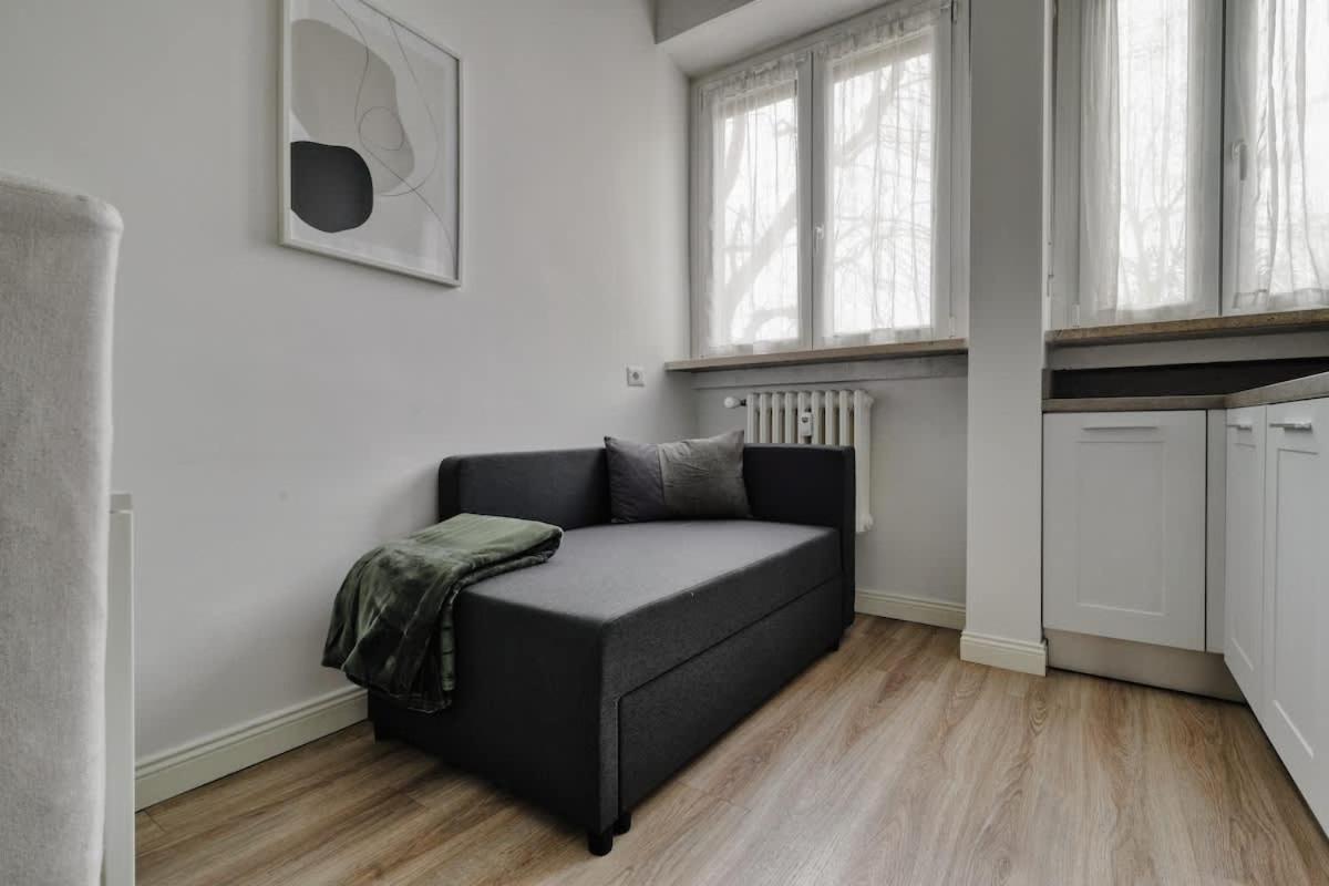 Oasis Suite - Subway 50 Meters Just 5 Minutes From Duomo Milan Extérieur photo
